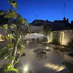 Petit Hotel C\'an Mel